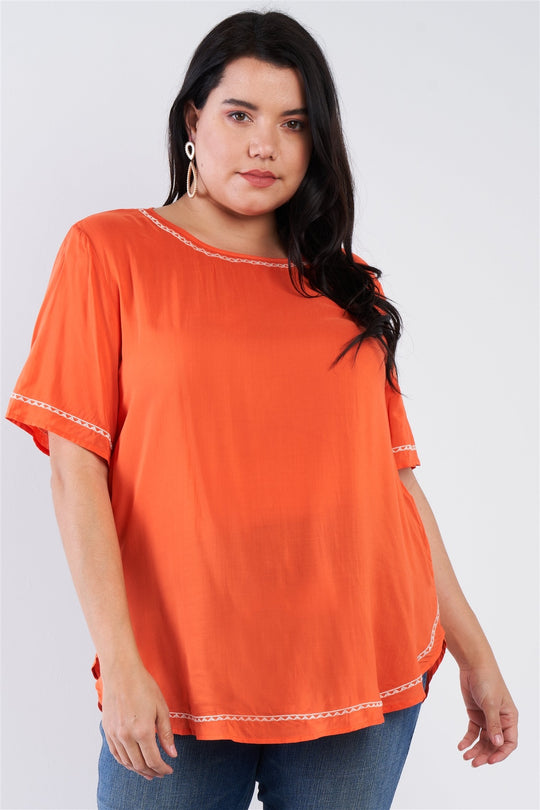 Plus Size Embroidered Hem Short Sleeve Top