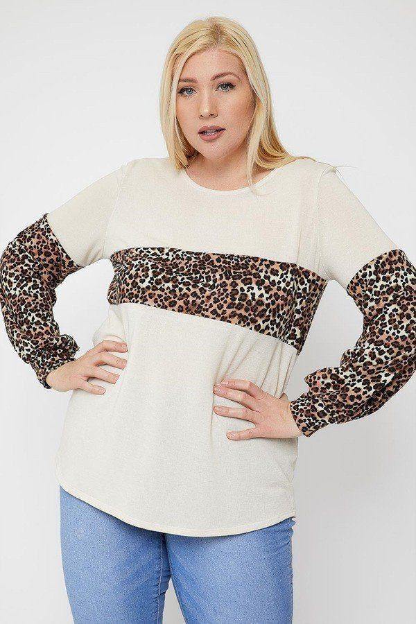 Round Neckline Contrast Print Top - bulkybox