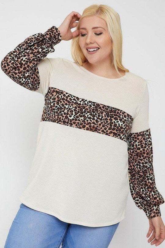 Round Neckline Contrast Print Top - bulkybox