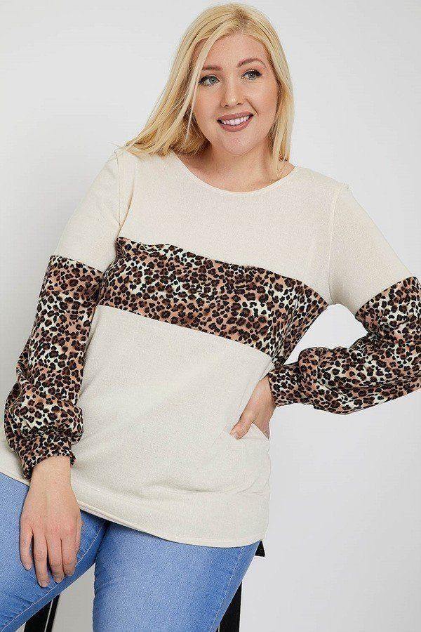 Round Neckline Contrast Print Top - bulkybox