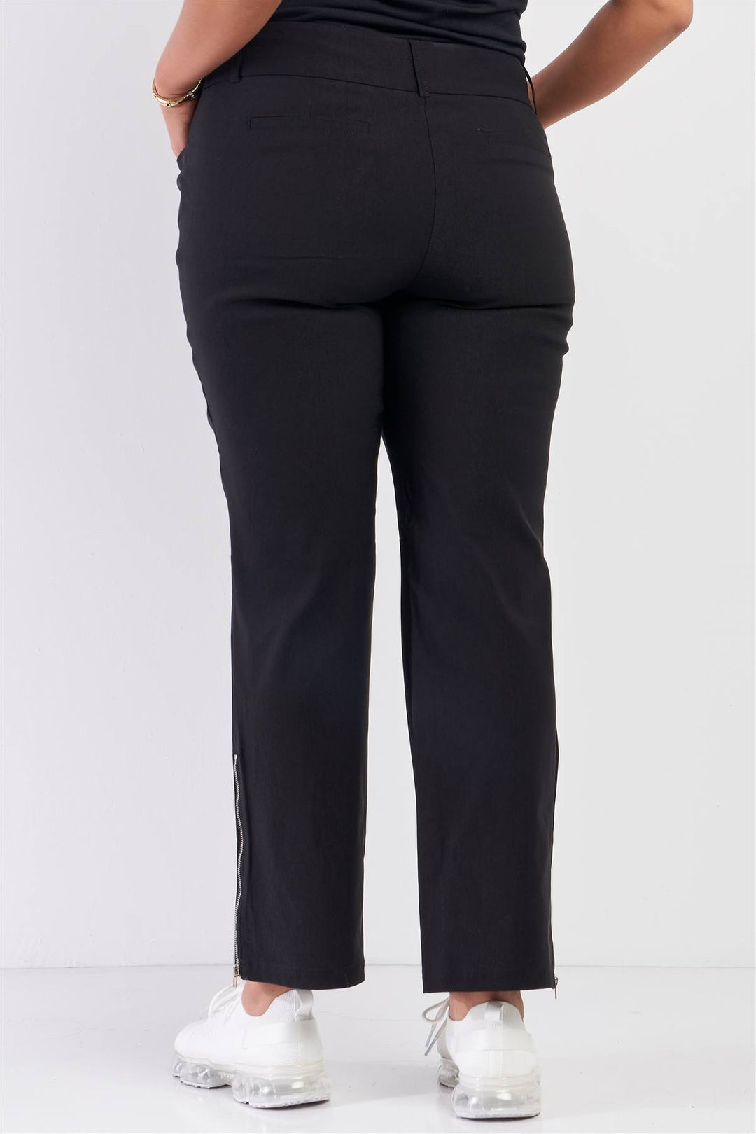 Plus Mid-rise Two Side Leg Zipper Pants