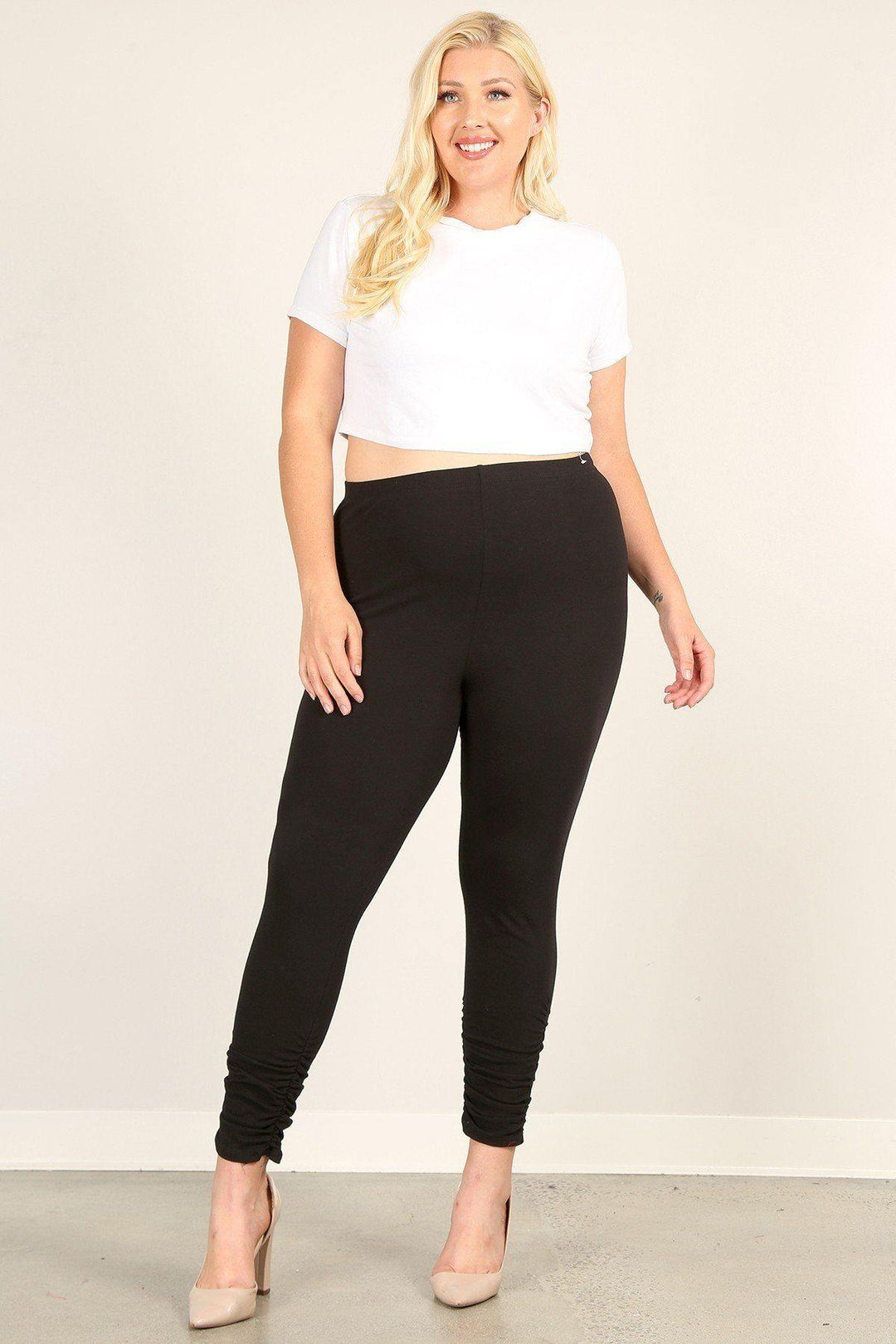 Plus Size Solid High Rise, Fitted Leggings With An Elastic Waistband And Ruched Pants - bulkybox